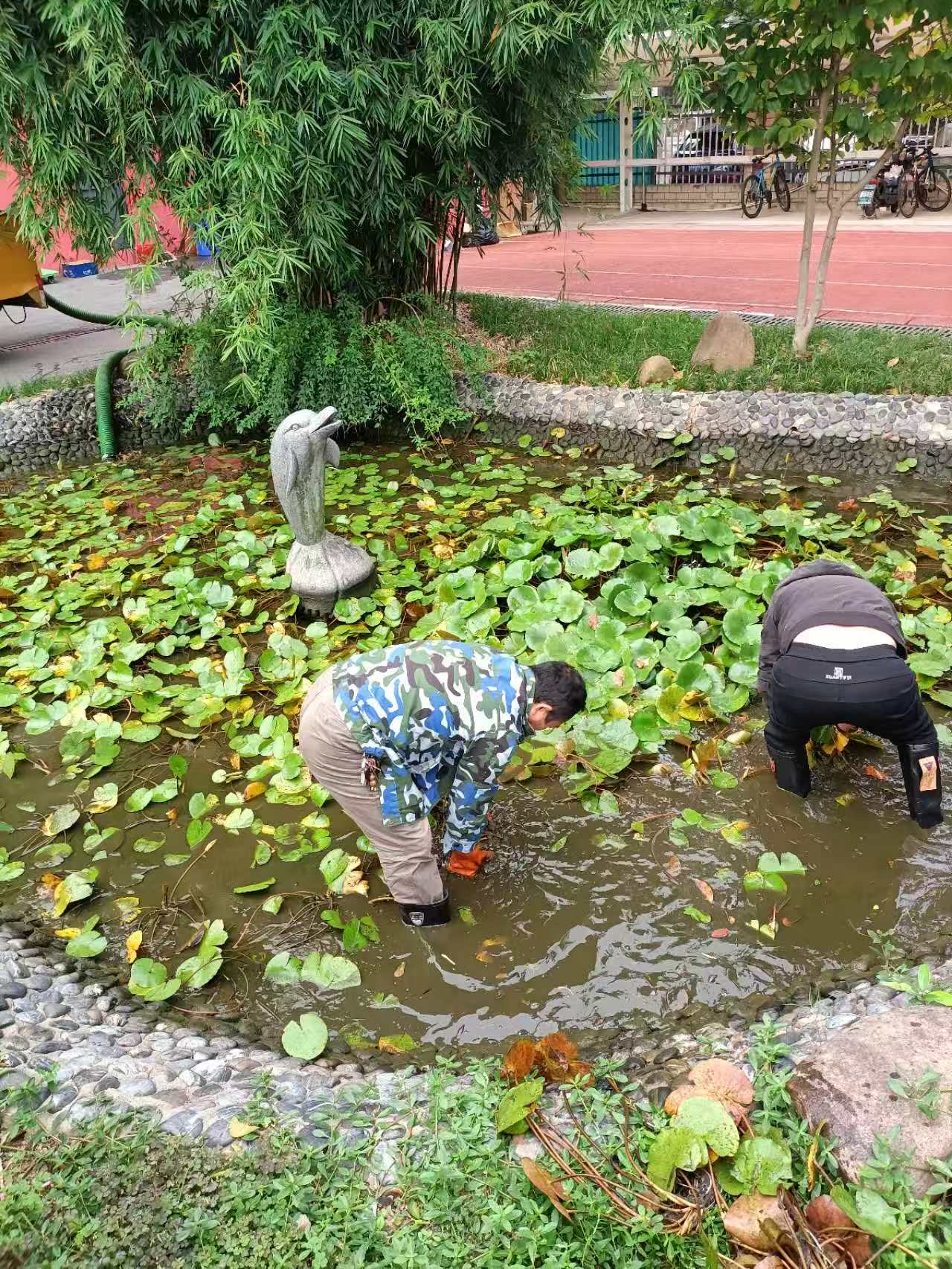 南京雨花台区景观池清淤施工队价格专业公司-2025价格一览