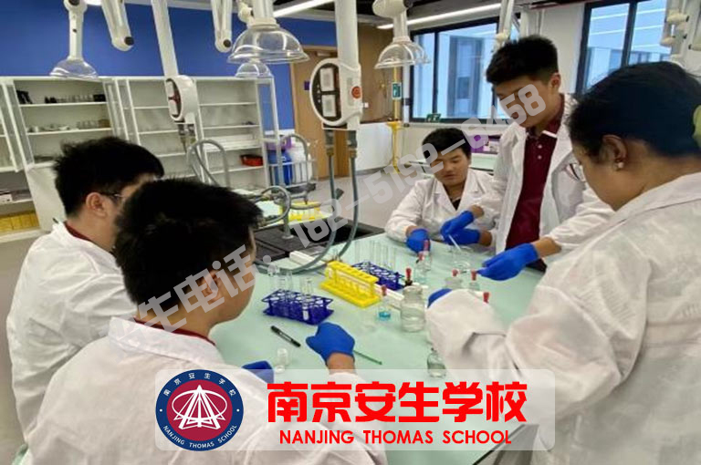 南京各区初中复读班2025年招生简章(中考复读补习学校)/2025年按人气排行榜