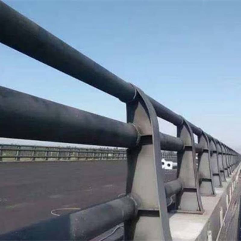青岛道路防撞护栏立柱一手货源2025年报价一览