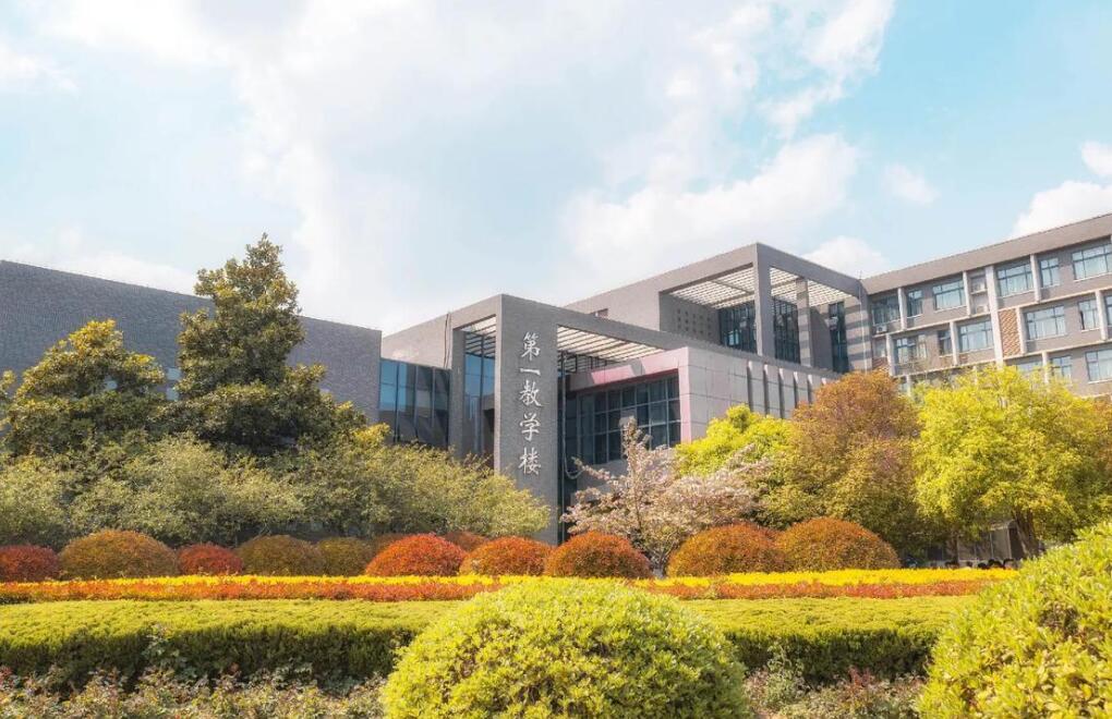 2025华东交通大学2+2中外合作班招多少名额+20252+2中外合作班学习前景