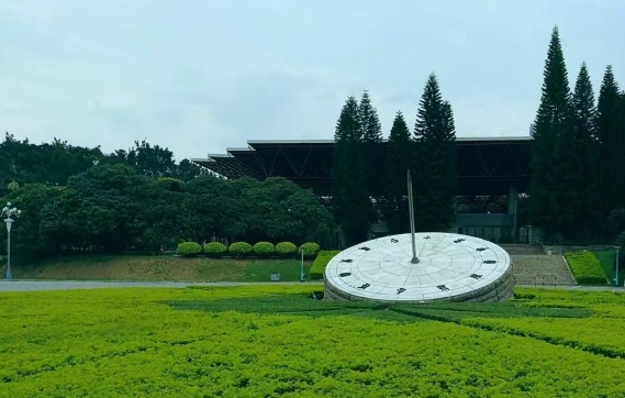 长沙华中涉外职业高中招生指标就业班>top5
2024已更新