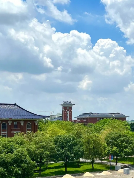 2025年贵阳乌当区封闭式补习学校费用+复读排名一览