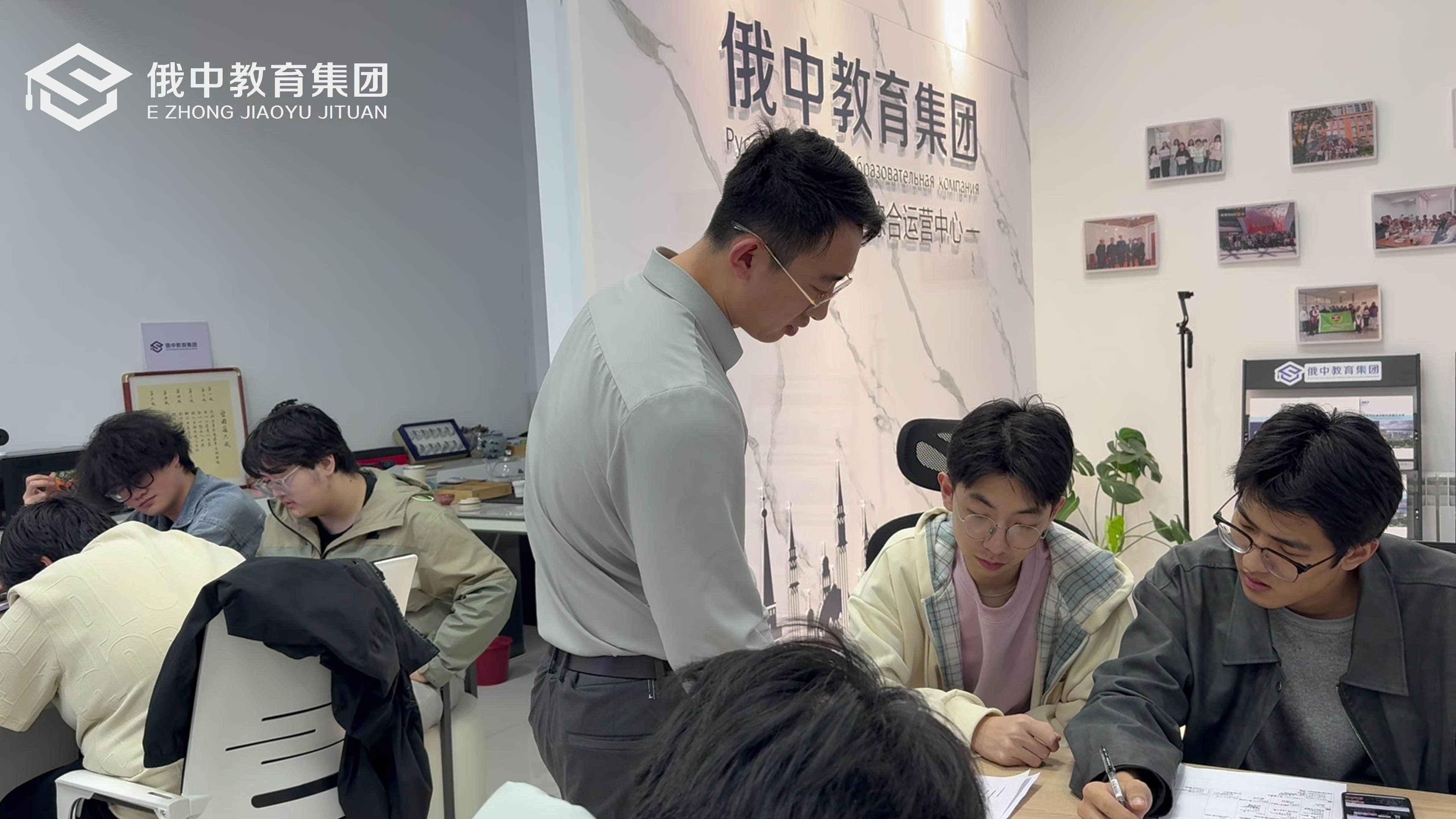 2025口腔医学双语授课班快速升学（371—499分）推荐报读