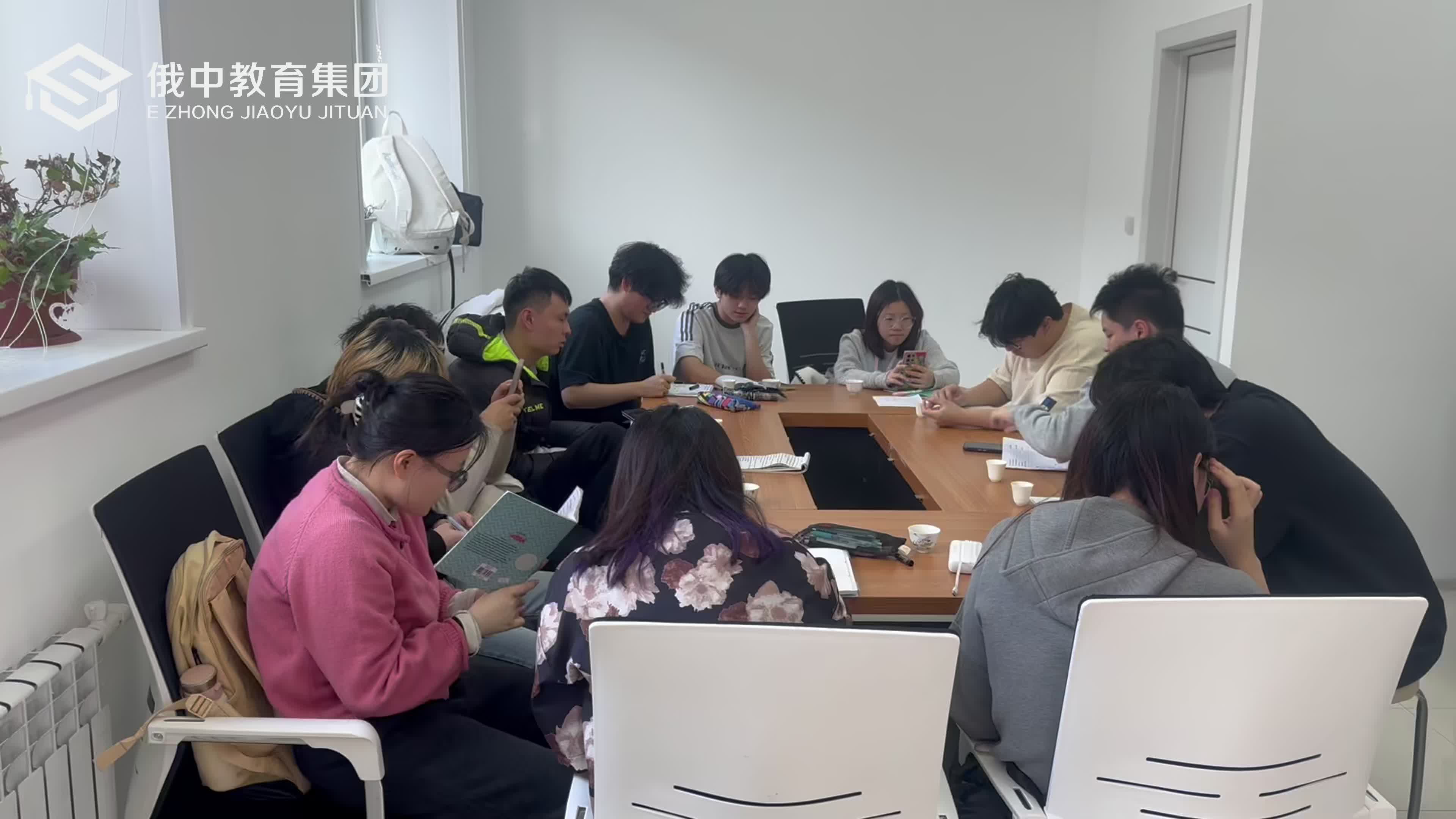 2025医学专班中国学生比例（371—499分）申请