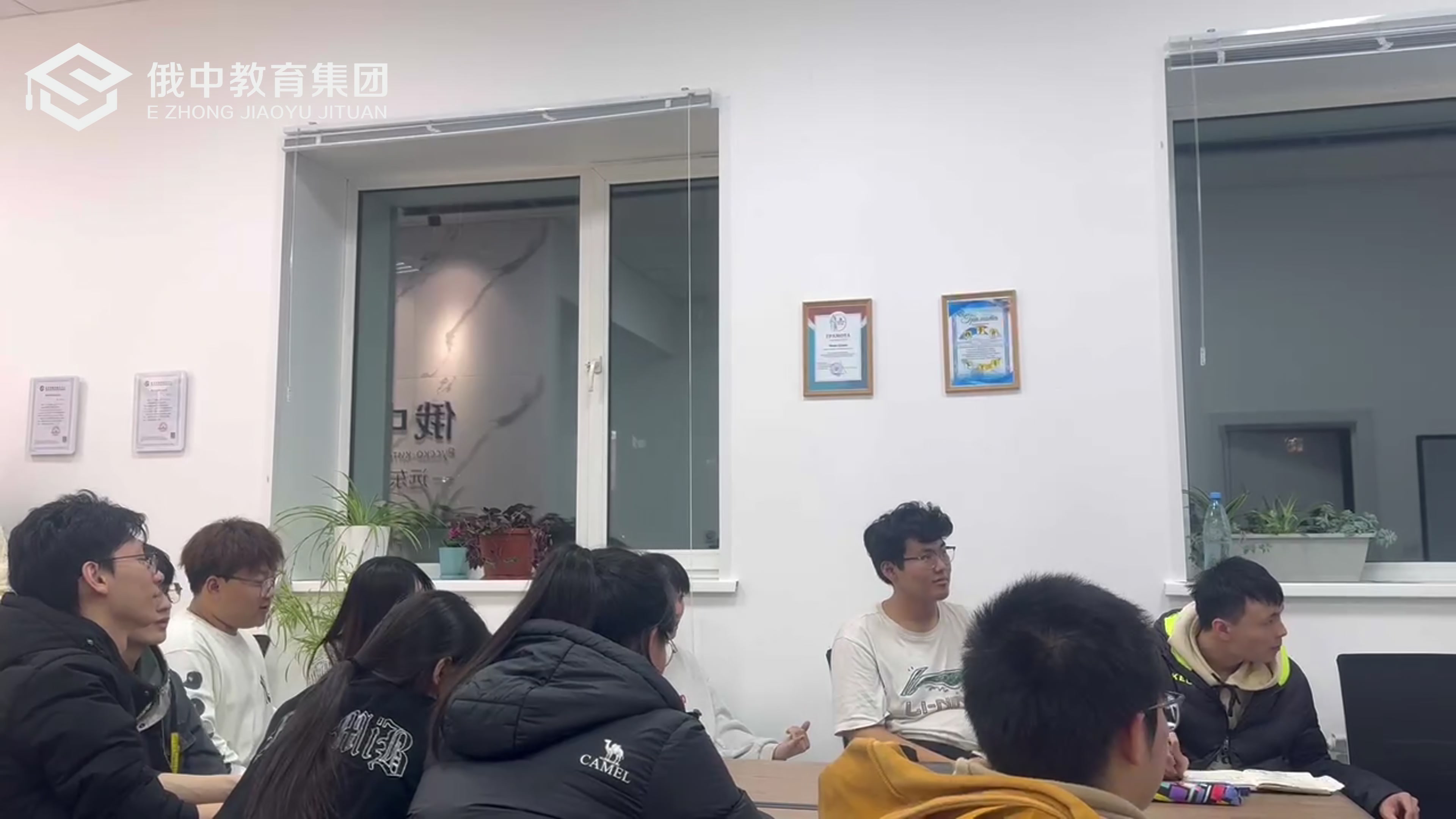 2025口腔医学留学入学考试（409—456分）学医能申请