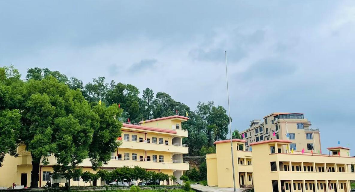 博罗县厌学青少年叛逆学校怎么收费<针对提高>2025收费一览