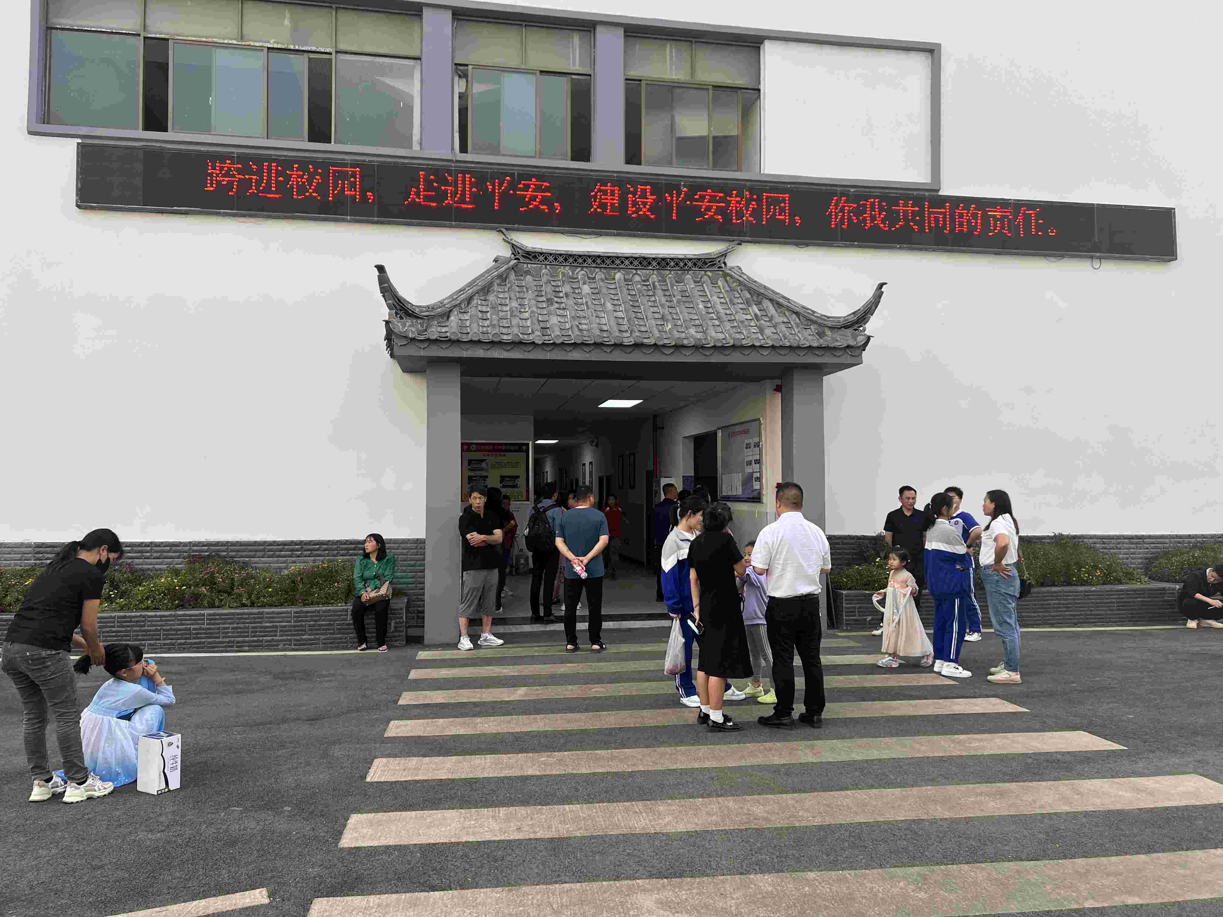 昆明西山区佑亦丰中学高三复读班师资介绍师资介绍