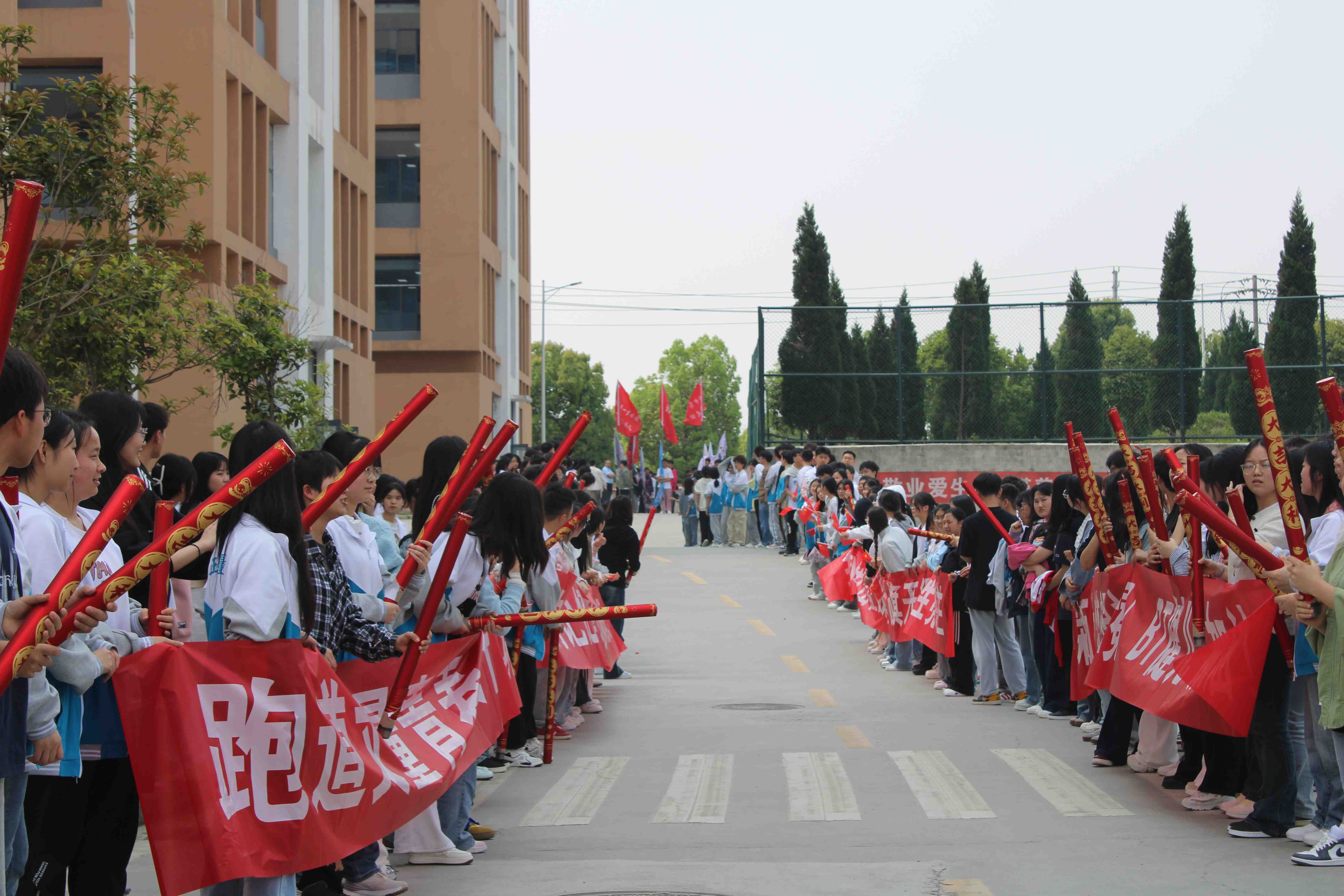 报名前十龙里初三全托封闭式冲刺哪家口碑好
