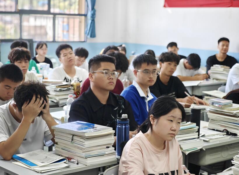 织金县口碑好的初中学校录取分数线<招生简章>2025口碑推荐一览
